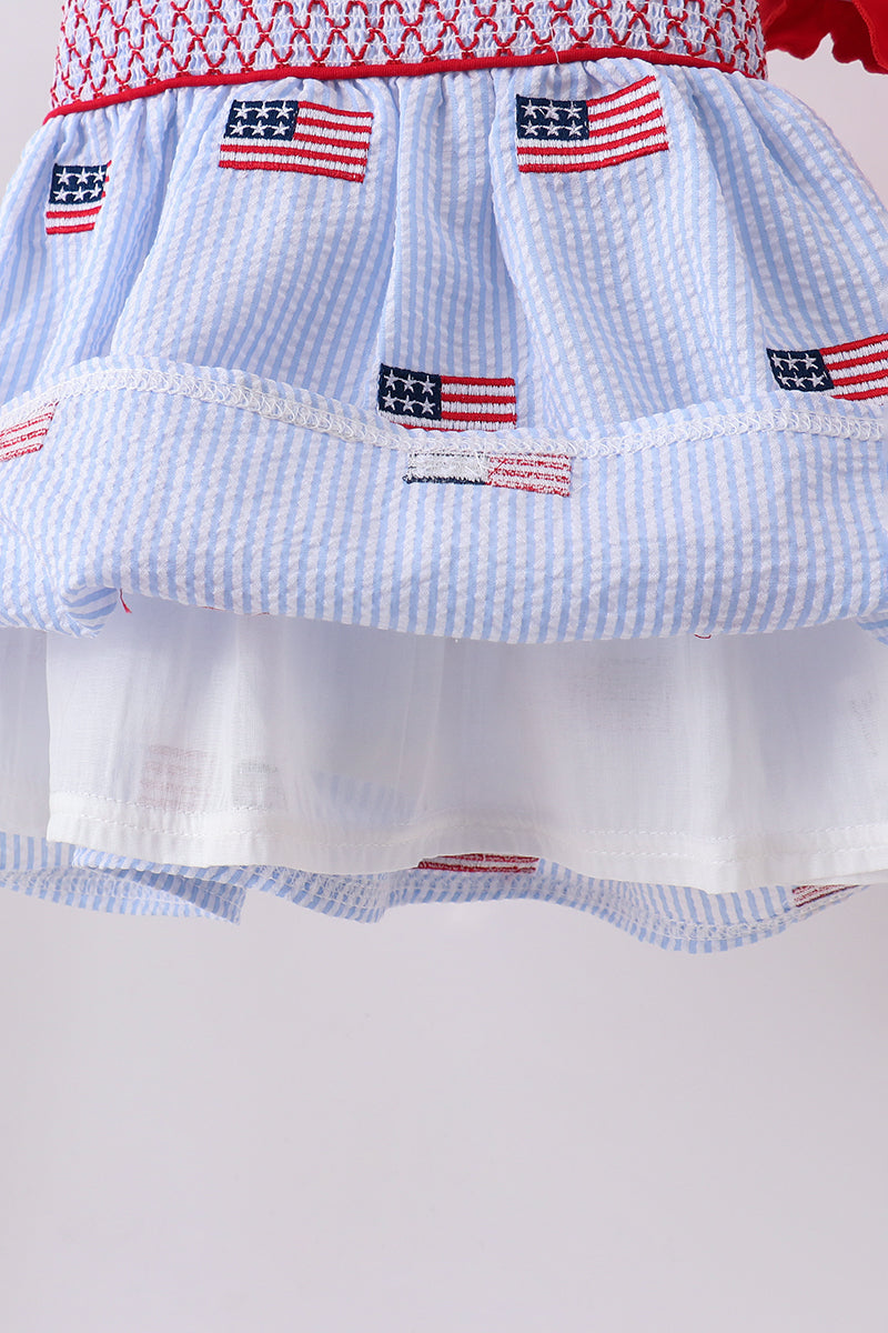 Blue flag embroidery seersucker ruffle shorts set