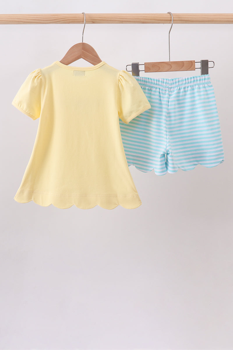Yellow Apple Embroidery Scalloped Set
